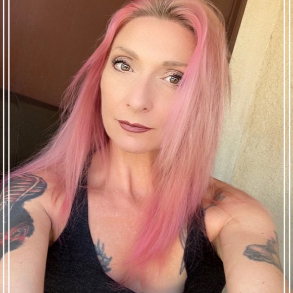 Meet your Posher, Shawna - Picture 12 of 16